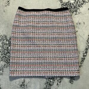 Talbots Skirt Womens Size 14 Multicolor Tweed Pencil with a Black Waistband.
